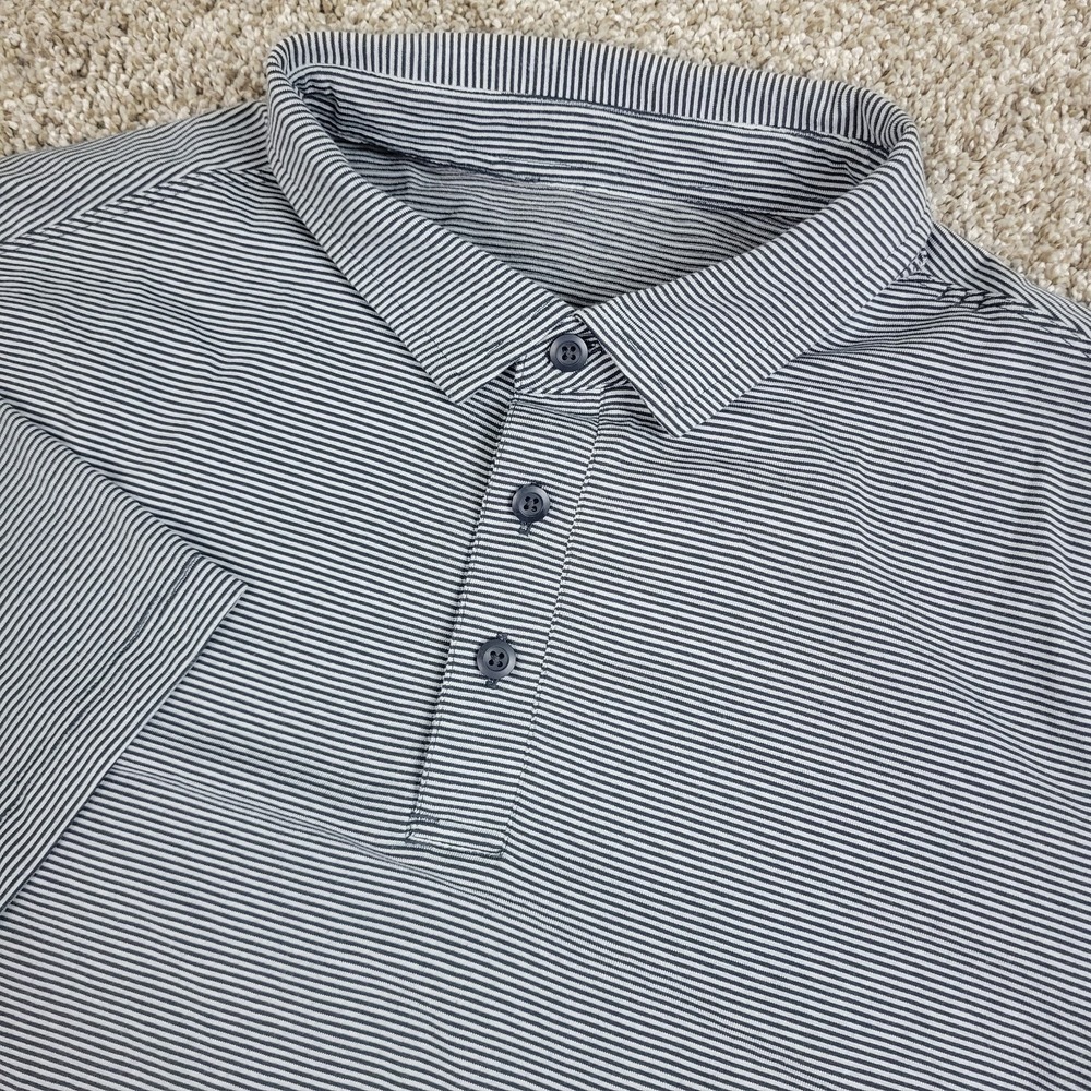 Lululemon Mens Small Black Gray Striped Performance Stretch Polo Short Sleeve